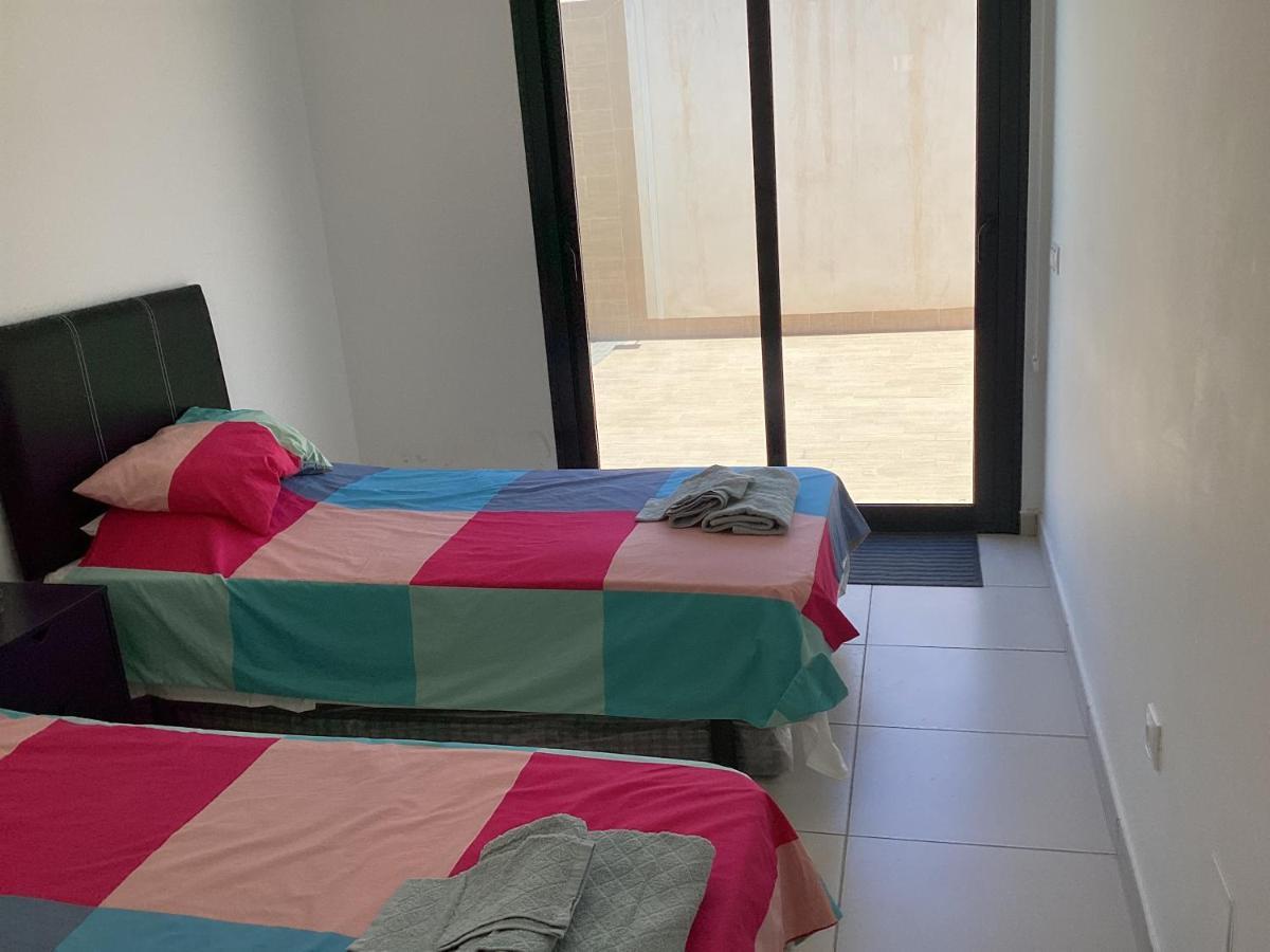 Housesleeps6-Pool-Beach-Garden-Solarium-Petok Ориуэла Экстерьер фото